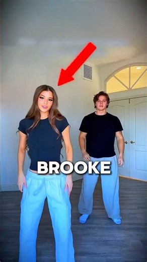 Brooke monks Couple LockScreen VS Natalie Reynolds