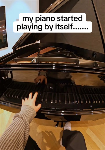 Batman Piano Cover: Play Iconic Themes on Piano