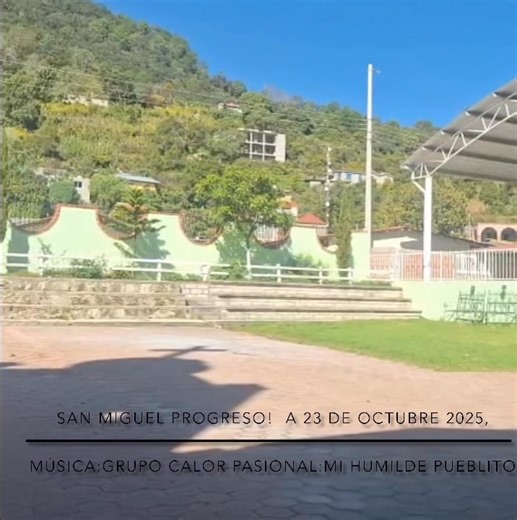 San Miguel Progreso, mi humilde pueblito, donde el amanecer pinta de oro los cerros, y el canto del gallo despierta la esperanza. Entre caminos de tierra y corazones nobles, late el alma de un pueblo trabajador y unido. 🌄❤️ #seguidores | San Miguel del Progreso