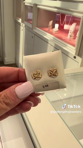 Stylish Pandora Heart Earrings for Every Occasion