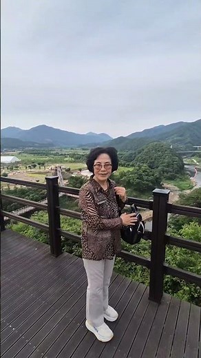 한탄강 Y형 출렁다리 여보세요