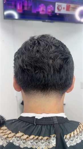 The ULTIMATE TAPER FADE 💈⚡️Barber Tutorial | ASMR Sounds with SIMPLE - STEP BY STEP 🔥