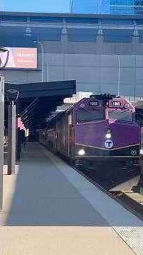 MBTA Commuter Rail departs North station 1065/1814