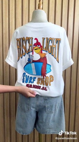 Perfect shirt for the beach 🏖️🏄‍♂️☀️ #fyp #viralvideo #chickenshirt #bushlight #beerday #codymaverick #surfstyle #beachfit #graphictees #summervibes #summeroutfit #OOTD