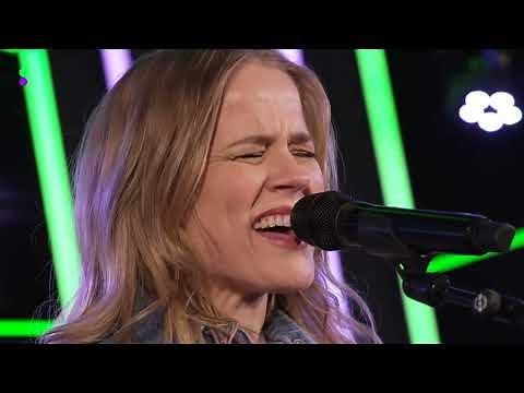 Ilse DeLange - Tainted (live at Radio 538)