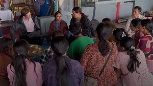 1.2M views · 13K reactions | အမေရိကန်ပြည်ထောင်စုက မြန်မာပြည်သူတွေနဲ့...