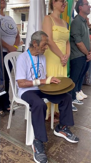 Tribute to Mr. Pixano during his lifetime. Band Gathering #arcosmg #bands #minasgerais #culture