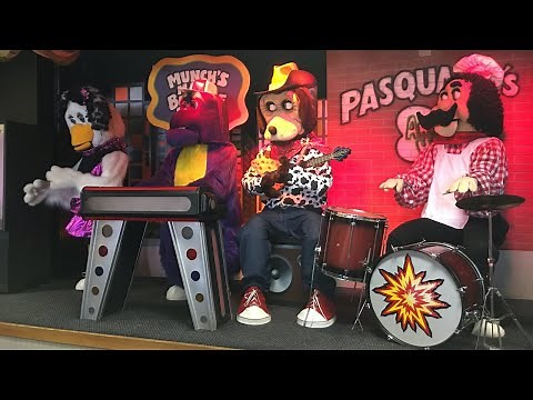 Chuck E. Cheese animatronics