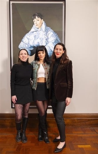 Lily Allen Portrait by Nieves González Goes on Display at National Portrait Gallery
