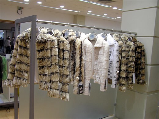 Καστοριά: Η παράπλευρη απώλεια του πολέμου - Πώς χάθηκε η οικονομική ραχοκοκαλιά της πολης - ΤΑ ΝΕΑ