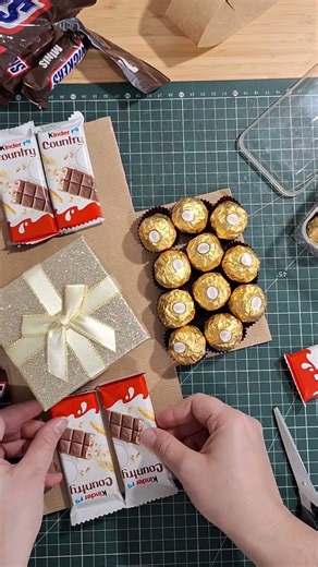 Explosion box tutorial part 2 ! #explosionbox #explosionboxtutorial #christmasgift #idéecadeau #noel