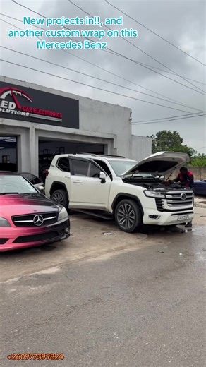 Custom Car Wraps for Mercedes Benz and Lexus IS250