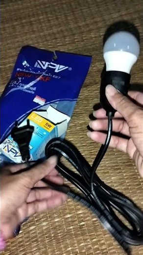 Convenient and easy to use light bulb.