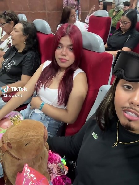 Plantillas de Novios para Celebrar el Amor LGBT