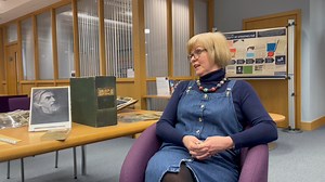 Archie Hind only published one complete novel in his lifetime - The Dear Green Place, which went on to win a string of awards in the 1960s, including the Guardian Fiction Prize. It is regarded as a key work in the teaching of Scottish literature. 📖📚 Dr Eleanor Bell, a senior lecturer in English Studies at Strathclyde University, says she has been teaching Archie Hind’s work for 20 years and the book is vital to the class she teaches. However, there was very little material that would tell them