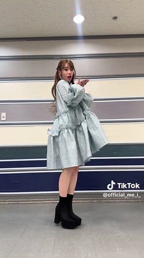 ミーアイ あやねの最新パフォーマンス