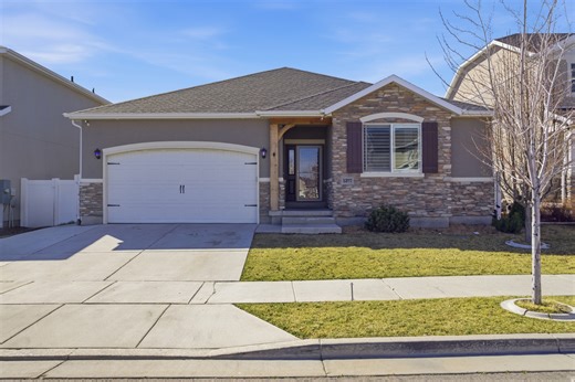 5377 W Iron King Dr, Herriman, UT 84096 - MLS 2142522 - Coldwell Banker