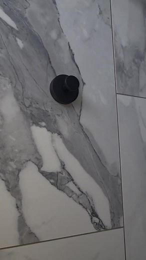 Suction cup hangers for your shower!! Adds extra storage space without cluttering your shower shelves even more than they already are! #showeraccessories #showerstorage
