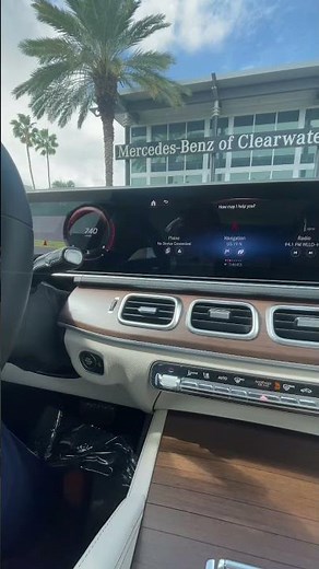 “Hey Mercedes” what do you think of…. Check out the all new MBUX system integrated in our GLE450