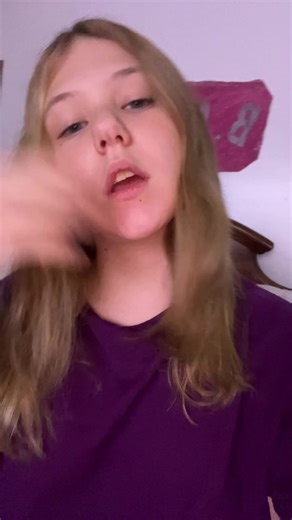 🎄Bree🎅 (@bree_s.e.c.r.e.t)’s videos with original sound - yrpzx