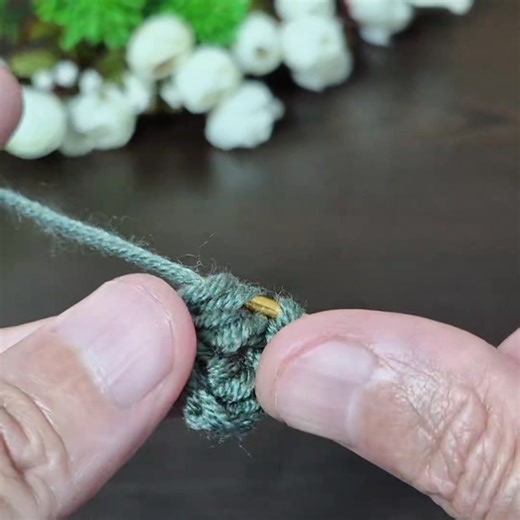 18K views · 285 reactions | Keep looking for a wonderful crochet knitting pattern# crochet#knitting ❤️❤️ | dance of strings | Facebook