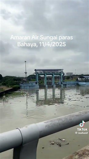 Siren went off at TAMAN Sri muda on 11/4/2025