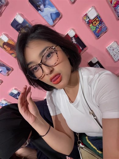 bina (@biiinnnooottt)’s videos with original sound - loeeza🗽