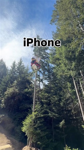 GoPro vs iPhone! What do you prefer?🤔#pov #mtb