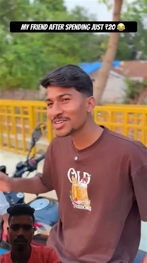 मेरा दोस्त 20 का समोसा खिलाया 😅😂#sorts #viral #funny #video #trending