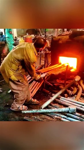 Transformación de Chatarra en Medio Eje de Camión