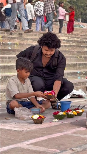 Be a reson for someone smile 🥹❤️🙏#humanity #respect #youtubeshorts #motivation #shorts