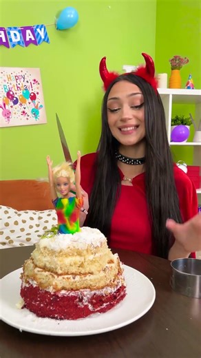 Epic Cake Fail? See How She Redeemed It and Stunned Everyone, Especially Grandma! 💖