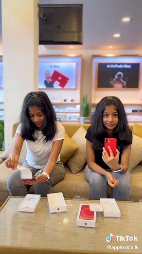 #sistergoals #apple #srilanka #colombo #iphone12