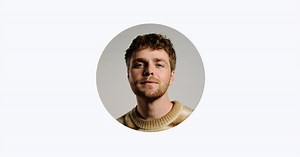 Alex Warren on Apple Music