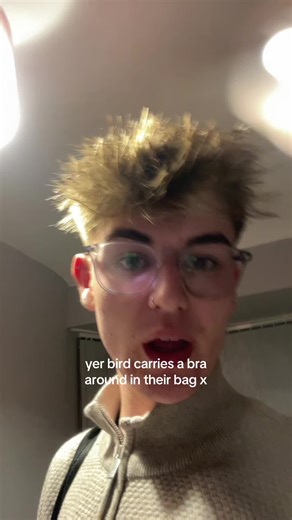 Hilarious Moments in Musical Theatre: A Funny Scene