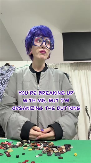 #buttons #categorize #purple #saphire #saphiolet