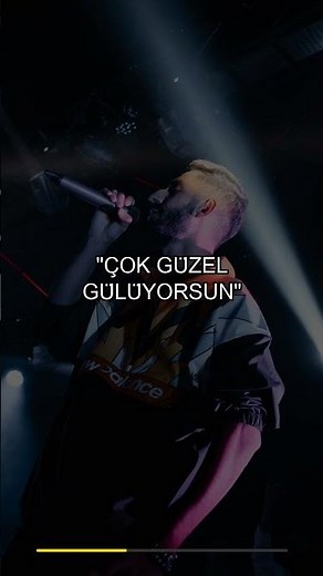 BLOK3 x POİZİ - ÇOK GÜZEL GÜLÜYORSUN | Lyrics Shorts 🎵