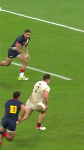 CRAZY CHARGE DOWN 💥 #Rugby #RWC2023 #Shorts