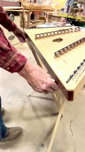 Setting Up a Scissor Stand | Songbird Dulcimers
