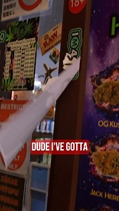 Exposing the shop that sends tourists to hospital - full video @ YouTube/honestguide | Honest Guide