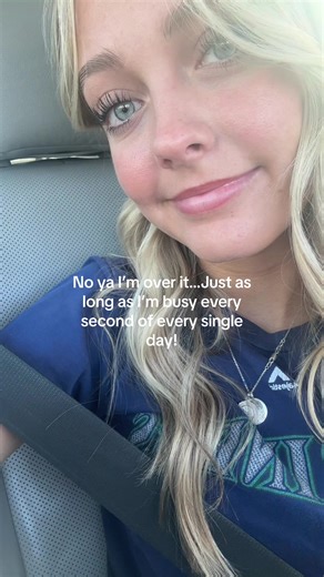 No time to think ! 😆 | busy woman