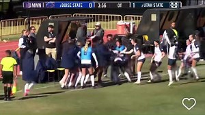 WHITNEY LOPEZ CON UN GOLAZO LE DA LA VICTORIA A SU UNIVERSIDAD 🇬🇹💪🏾 Nuestra mediacampista legionaria Whitney Lopez fue fundamental en la victoria que tuvieron sobre Boise State. Con este golazo Utah State gano 1-0 y clasificaron por primera vez en su historia al Mountain West Championship Title partido. Este fue su segundo gol de la temporada y fue un gol bastante importante y historico para su Universidad ya que jamas han llegado a la final. Ahora jugaran la final este sabado Noviembre 4 an