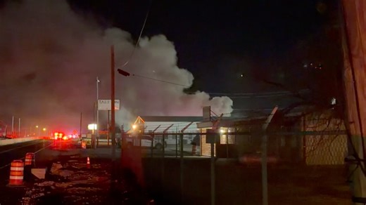 Smoke plume rising from the Christoval Rd and E Gas Plant Rd area in San Angelo this morning—emergency crews on scene blocking access. Happening now, Sunday, January 18, 2026, around 6:30 a.m. https://sanangelolive.com/news/san-angelo/video/2026-01-18/video-smoke-plume-christoval-rd-e-gas-plant-rd | San Angelo LIVE!