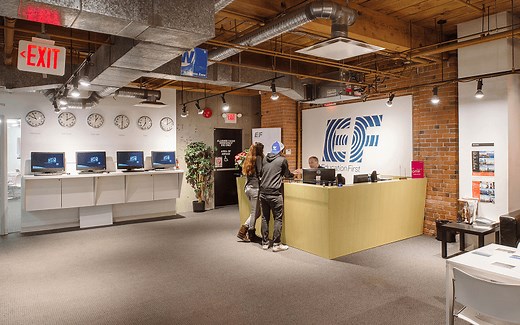 EF Vancouver｜イーエフ・バンクーバー校 | カナダ留学ギャップイヤー