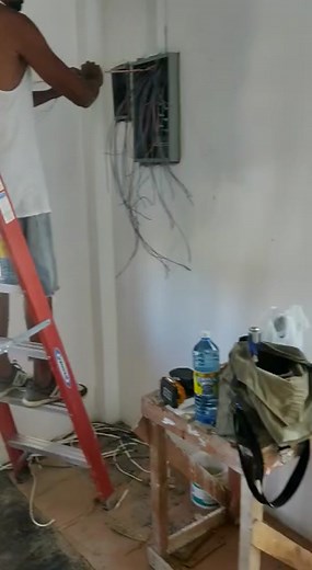 Barrons Exclusive Electrical