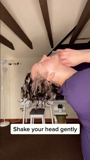 How to flip upright after washing your curly hair upside down
