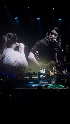 Rozalén y Pedro Pastor - Los Olvidados (en directo)
