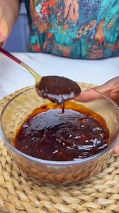 ✨ Homemade Honey BBQ Sauce You’ll Want on EVERYTHING! ✨Sweet, smoky, a little spicy — this sauce takes your grilled beef to the next level. Perfect with creamy mashed potatoes 🤤🍯🔥Here’s how to make it:🍅 1/2 Cup ketchup🍯 2 tbsp honey🍬 1 tbsp brown sugar🍶 1 tbsp soy sauce🍎 1 tbsp apple cider vinegar 🥄1 tsp molasses 🌶 Black pepper & chili flakes (to taste)🥄 1 tsp Worcestershire sauce🧄 1 clove garlic, minced🧅 ½ tsp onion powder🌫 ½ tsp smoked paprika👉 Mix everything together in a sauce