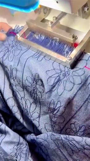 Automated Multi Needle Industrial Machine for Intricate Denim Embroidery