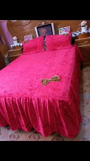 Explore Vibrant Bedspread Designs for Your Bedroom